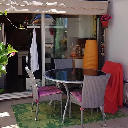6 Pers, 2 Chambres, 2 Salon, 2 Sdb, Terrasse, Proche Commerce Et Plage, Piscine + Tennis + Garage - Ref Marno170 Apartmán *